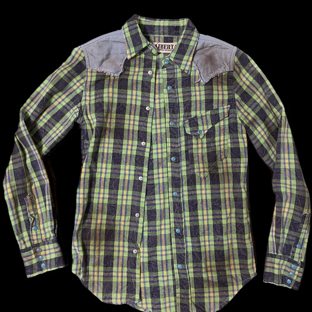 Pink Liberta Button Up - Picture 5 of 5